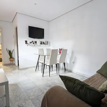 Apartment Luminoso Atico En Centro Con Vistas A La Plaza Alameda De Hercules - Hasta 4 Personas